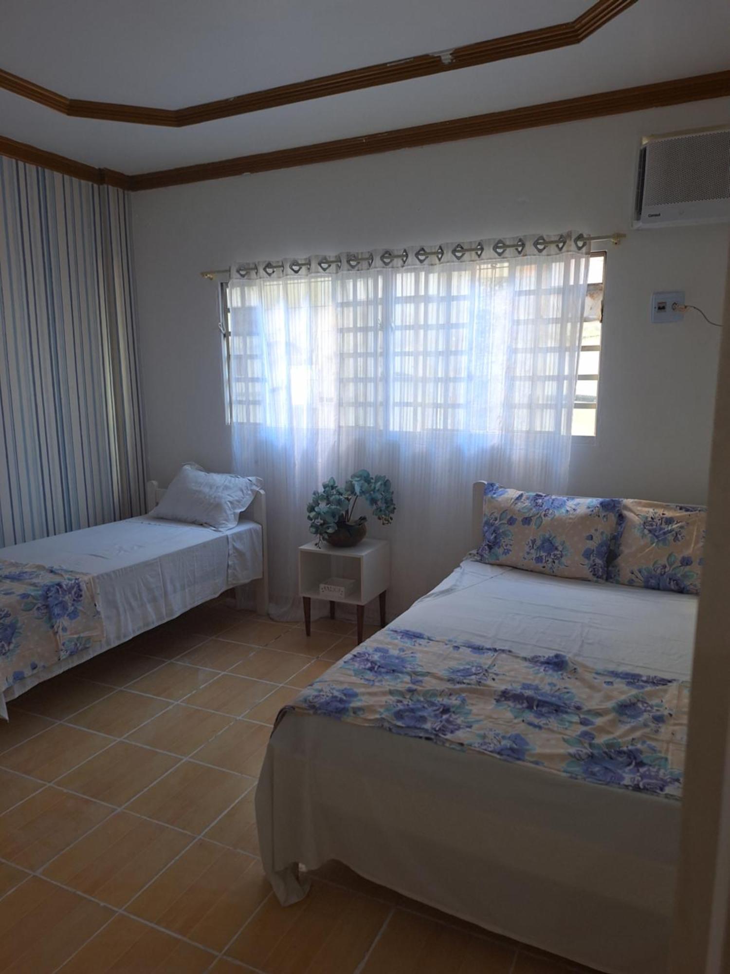 Quarto Triplo Com Banheiro Em Pousada E Restaurante Манаус Экстерьер фото