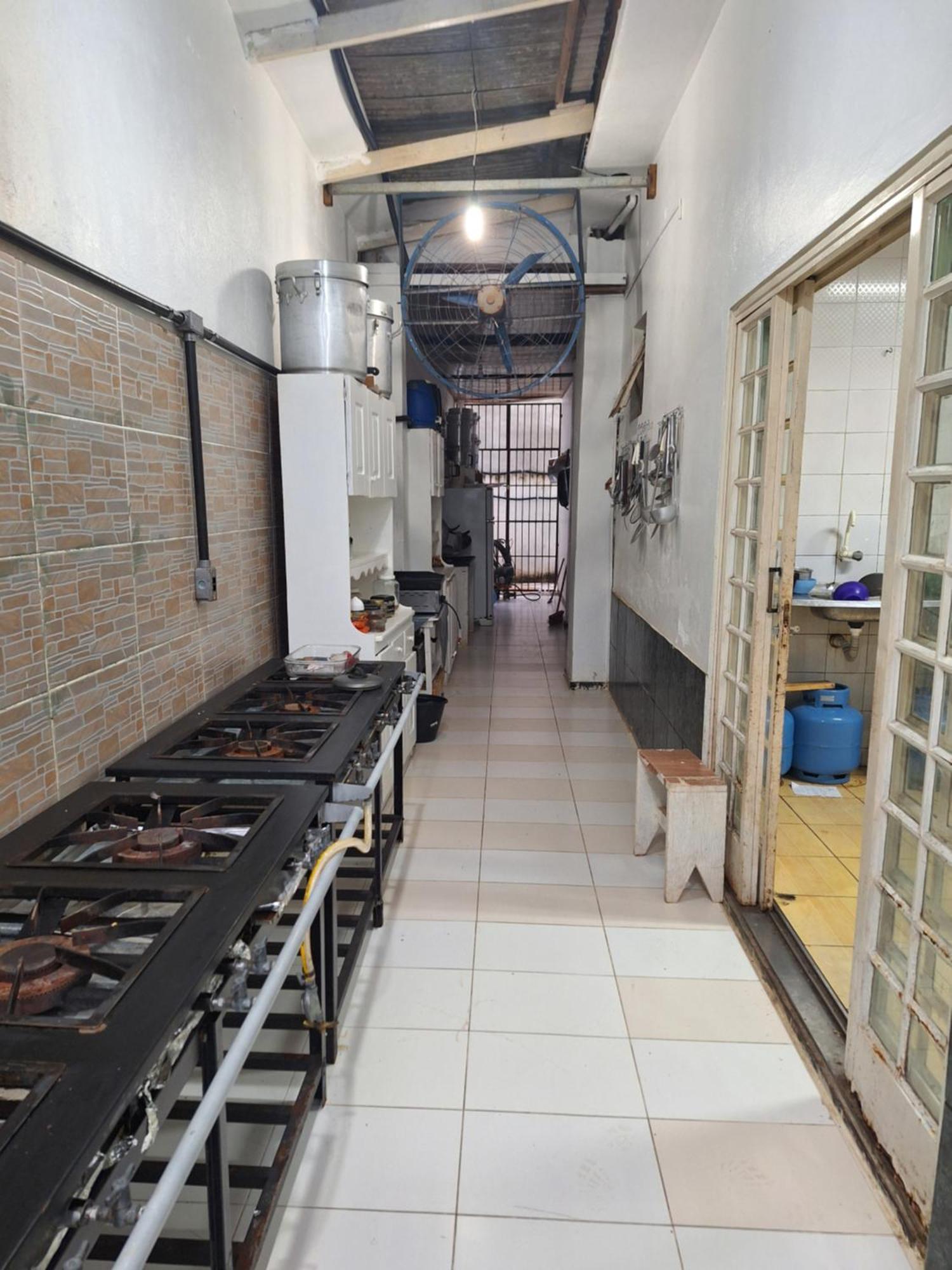 Quarto Triplo Com Banheiro Em Pousada E Restaurante Манаус Экстерьер фото